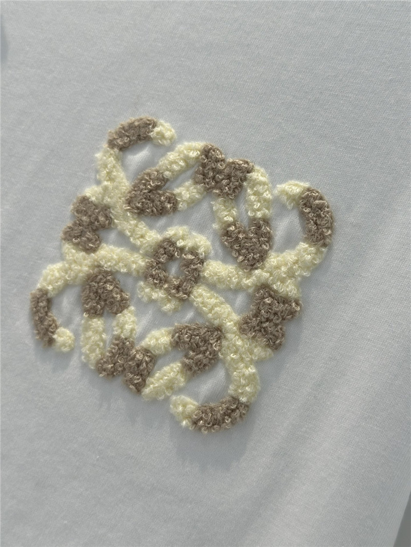 L0ew* gradient logo short sleeve t-shirt