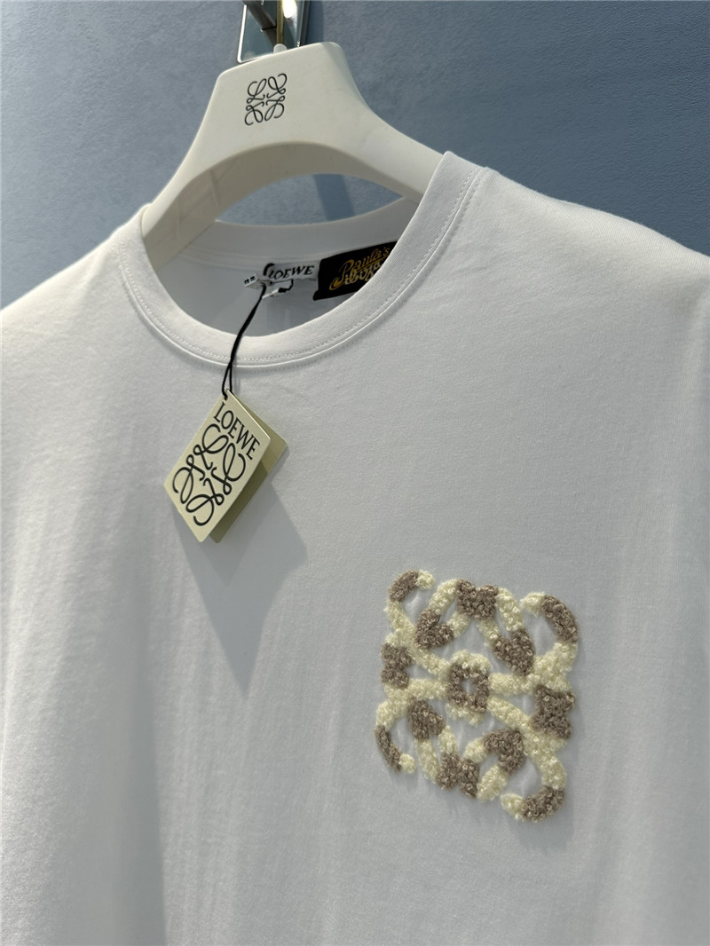 L0ew* gradient logo short sleeve t-shirt