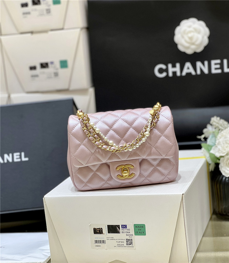 Ch**el pink logo pearl chain bag small