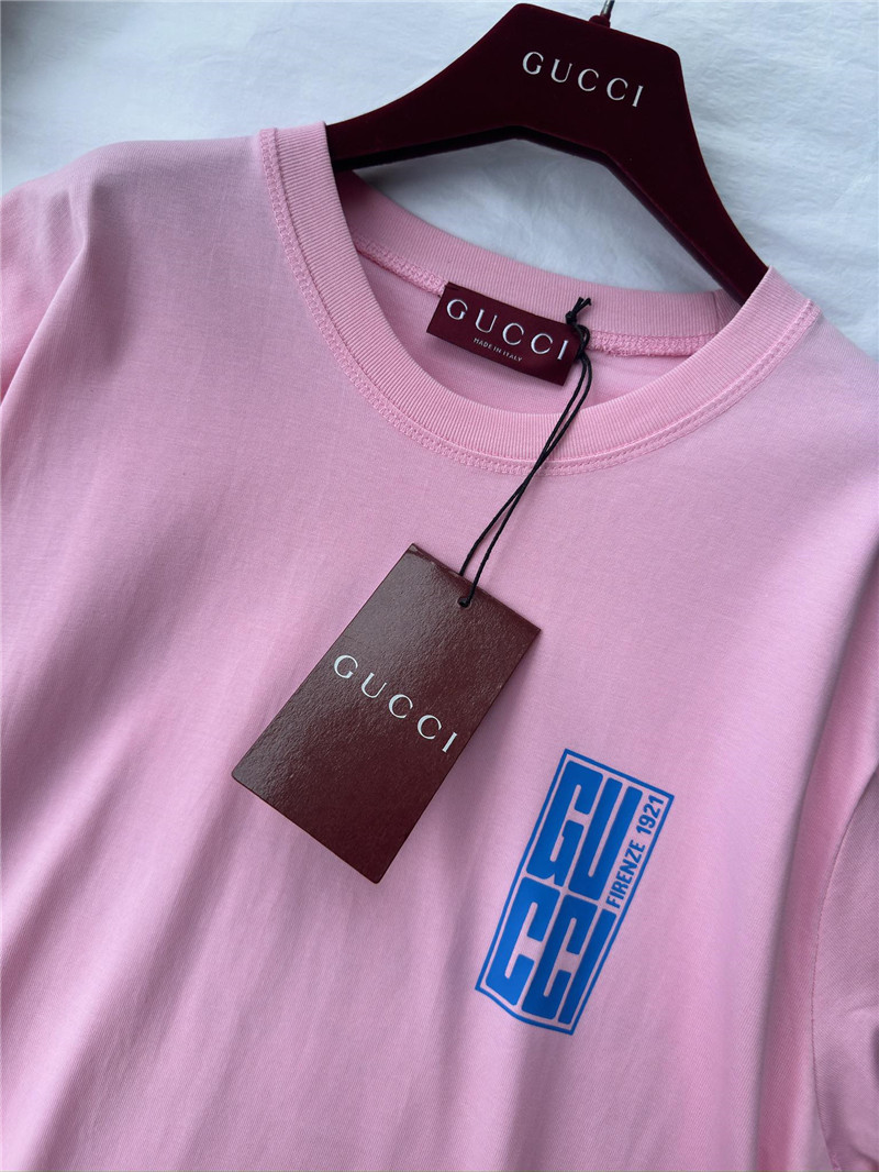 Gucci classic monogrammed short sleeve t-shirt