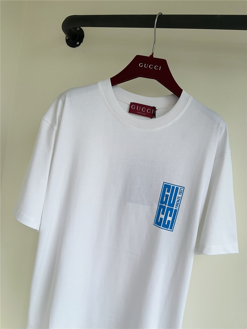 Gucci classic monogrammed short sleeve t-shirt