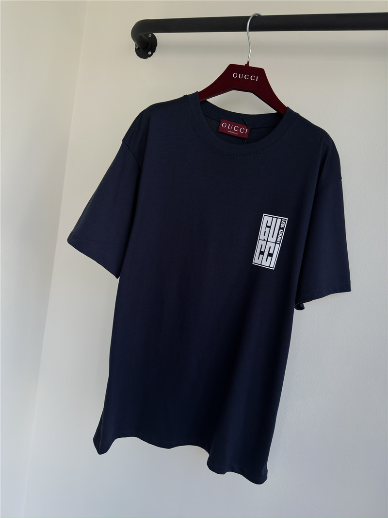 Gucci classic monogrammed short sleeve t-shirt