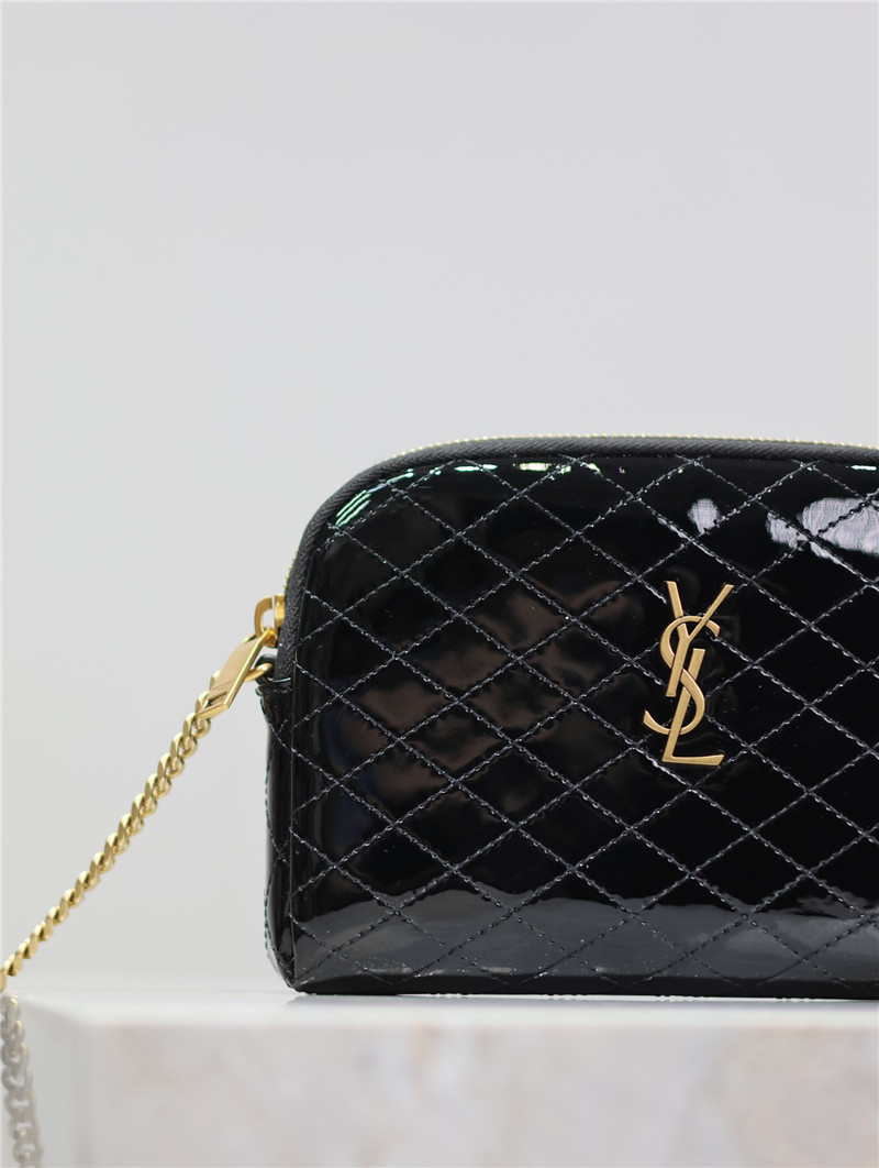 Sa1nt Lau*nt patent leather gaby zipped pouch