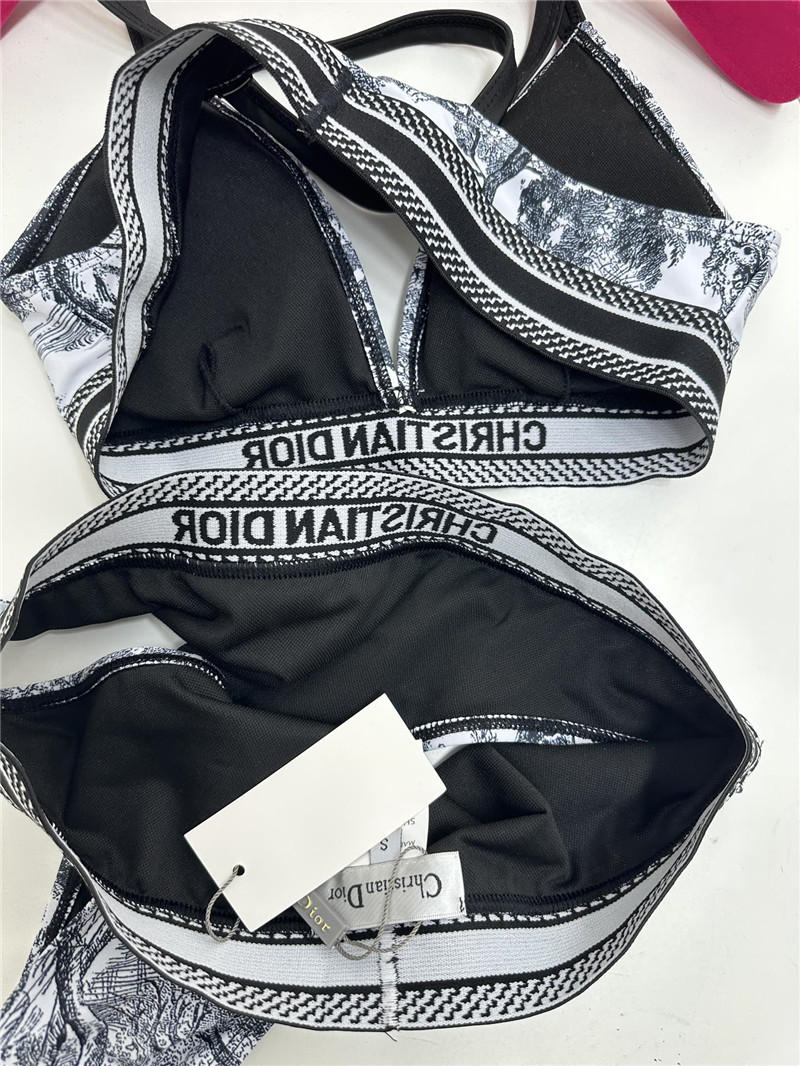 D10r jungle print swimsuit