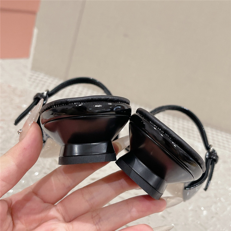 M1um1u new half slippers