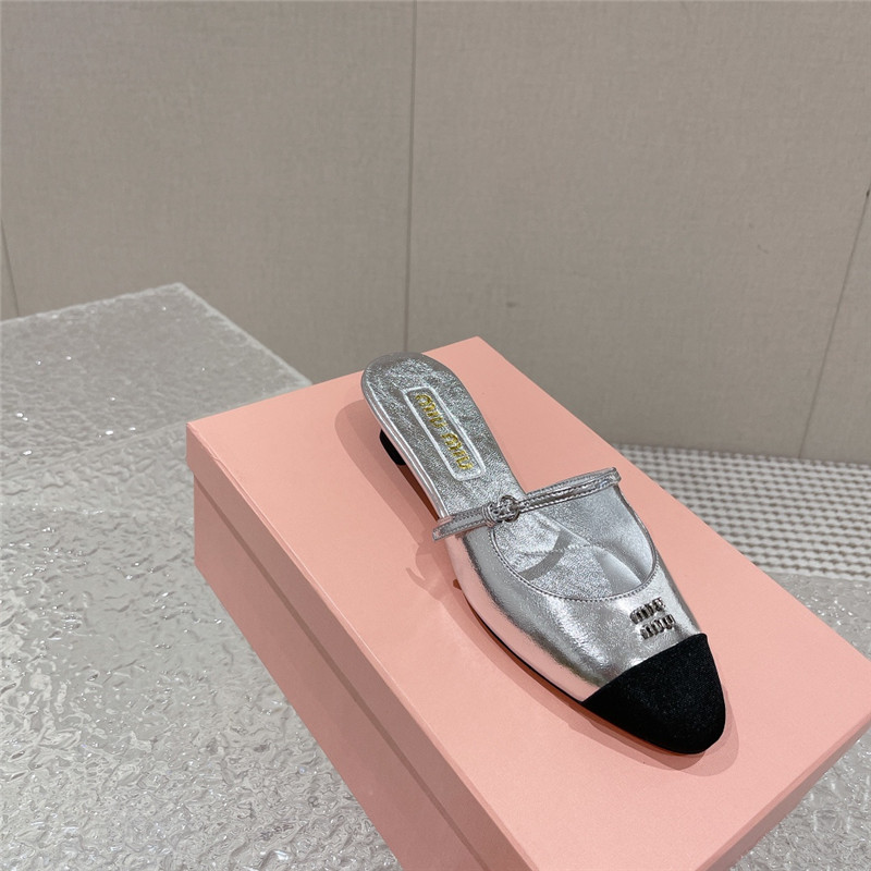 M1um1u new half slippers