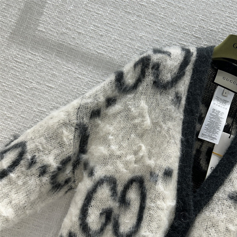 Gvc*1 gg black mohair cardigan jacket