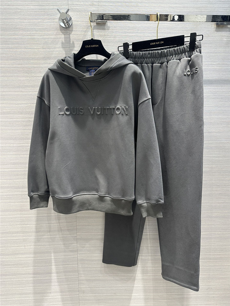l0vis Vvtt0n lv sports sweatshirt suit in grey