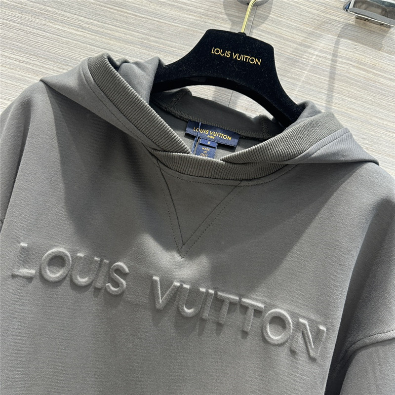 l0vis Vvtt0n lv sports sweatshirt suit in grey