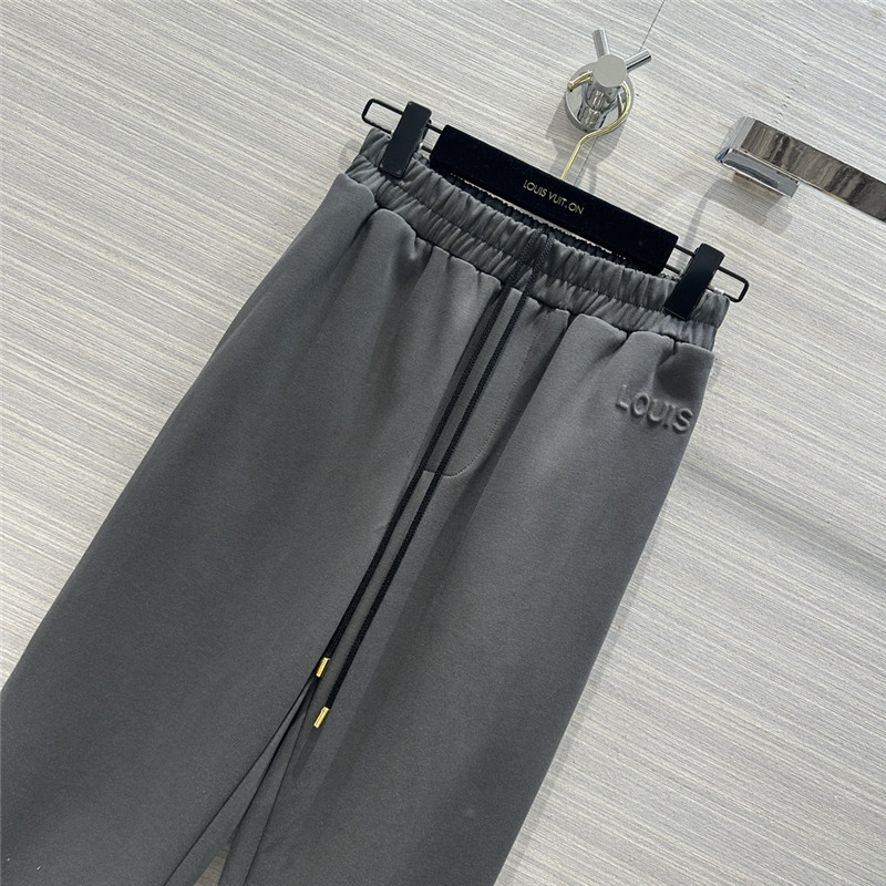 l0vis Vvtt0n lv sports sweatshirt suit in grey