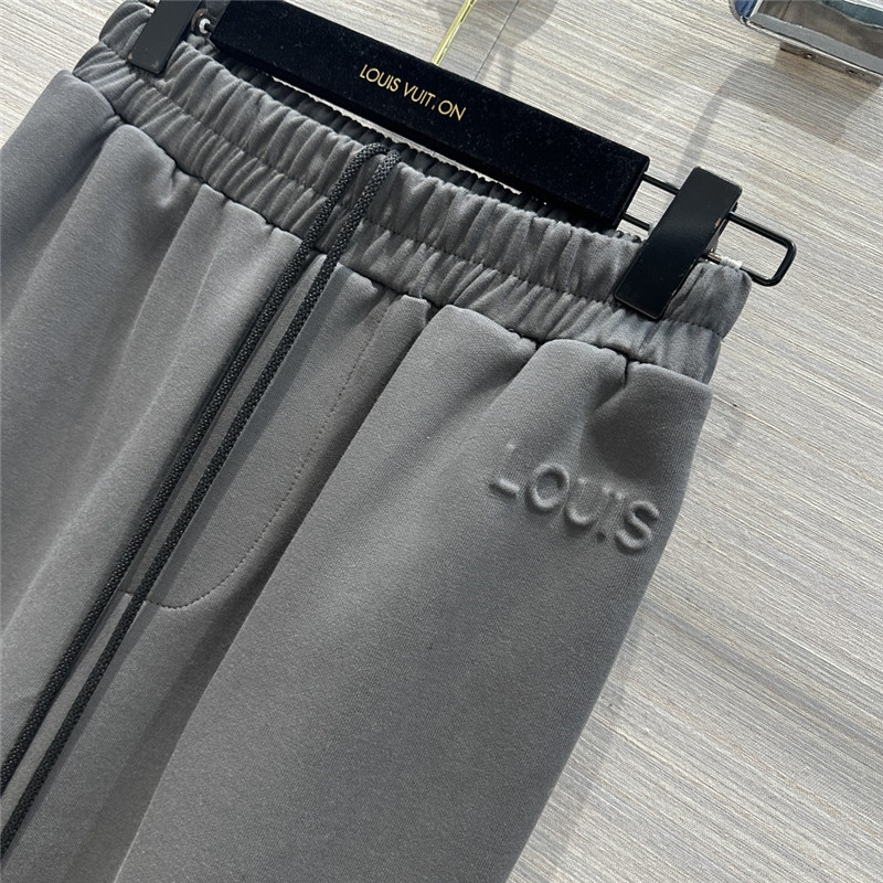 l0vis Vvtt0n lv sports sweatshirt suit in grey