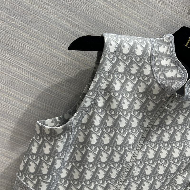D10r grey sleeveless logo print dress