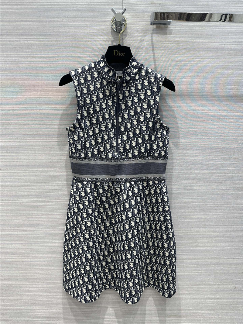 D10r black sleeveless logo print dress