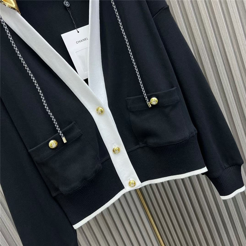 Ch**el handmade hooded knitted cardigan