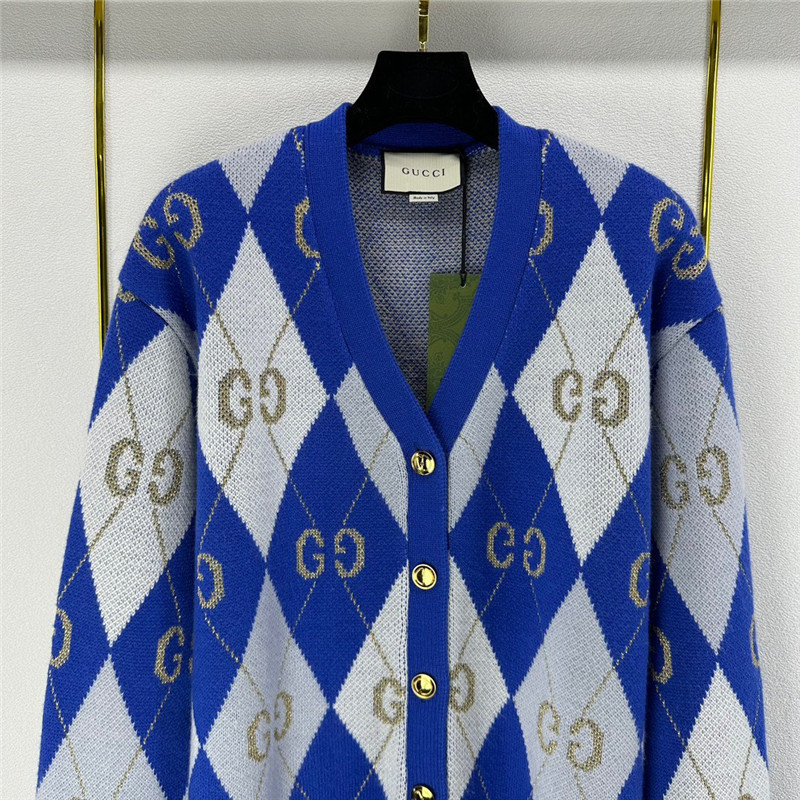 Gvc*1 gold cardigan sweater