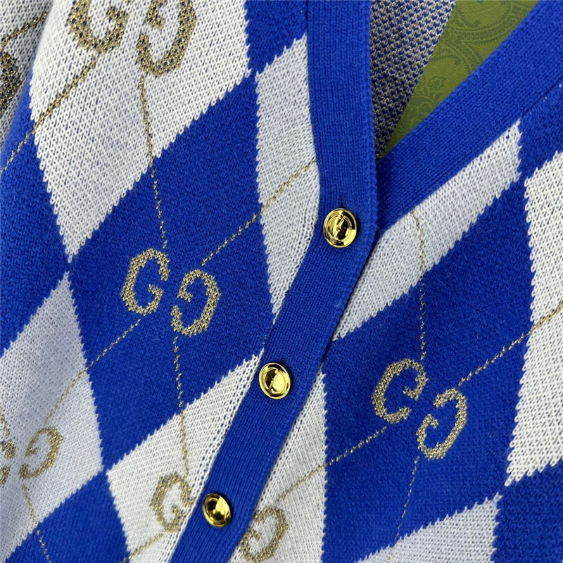 Gvc*1 gold cardigan sweater