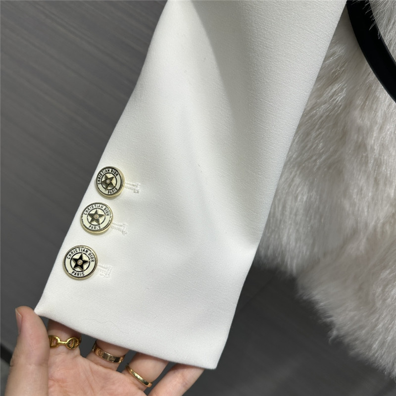 D10r classic waisted furry suit