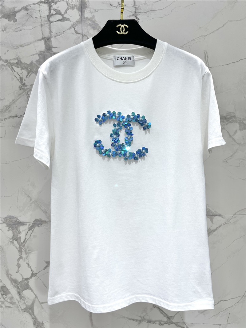 Ch**el versatile loose short-sleeved t-shirt.