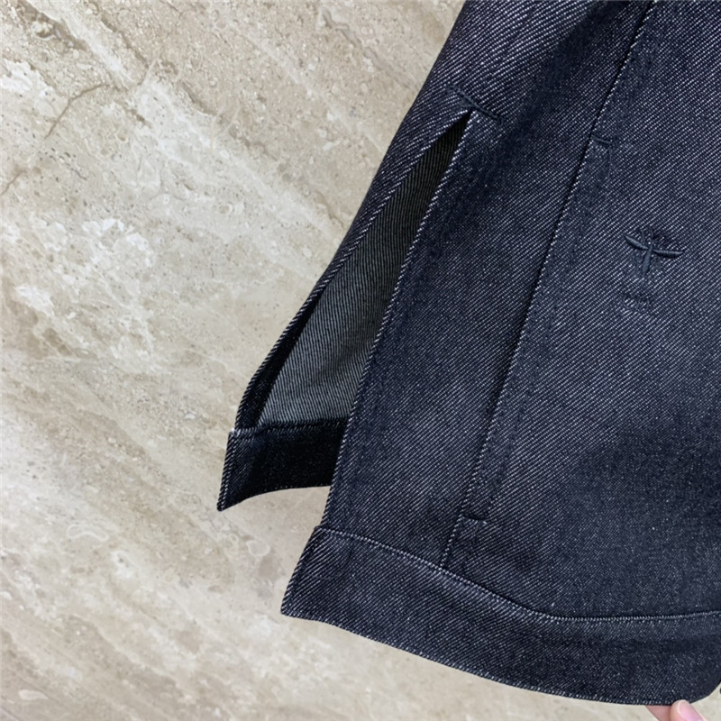 D10r heavy embroidered denim vest jacket