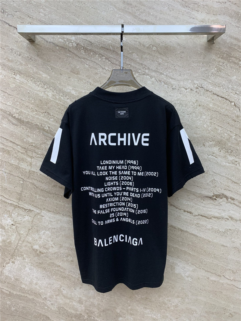 Ba1en*iaga oversized t-shirt