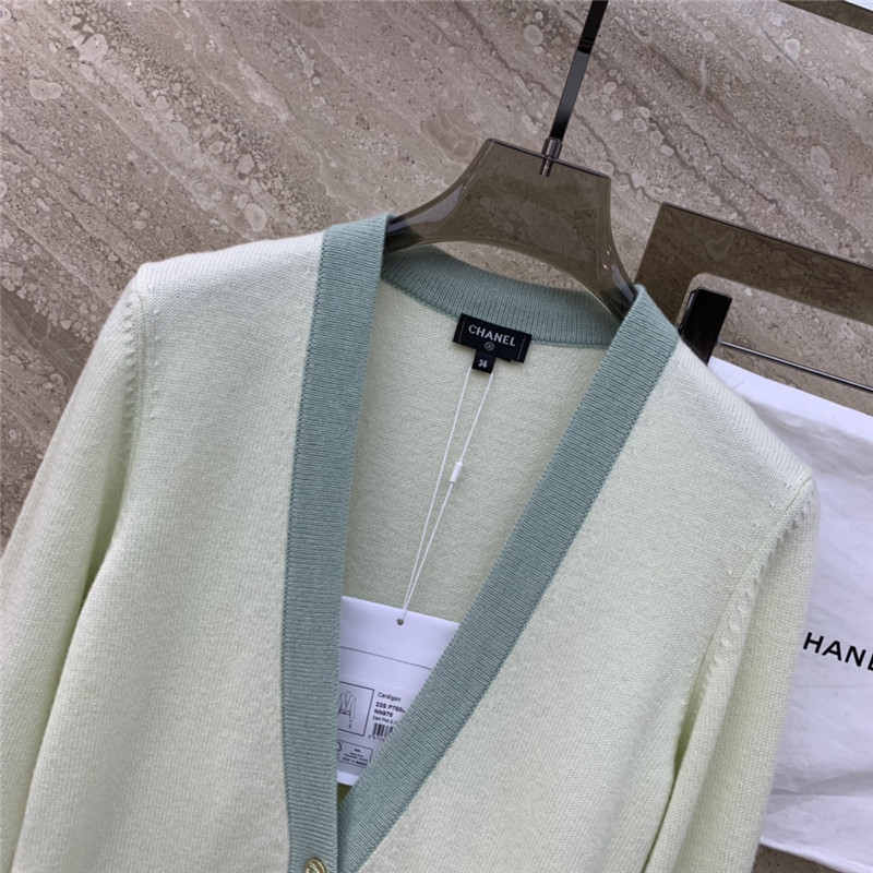Ch**el macaron color cardigan in green