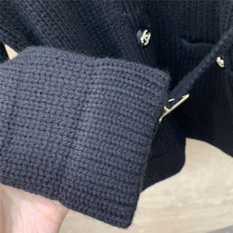 Ch**el cashmere jacket