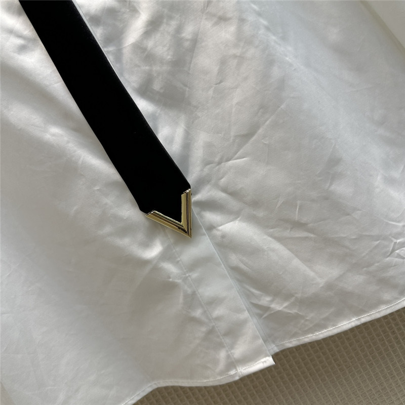 Va1e*ntin0 v-shaped metal button tie embellished shirt