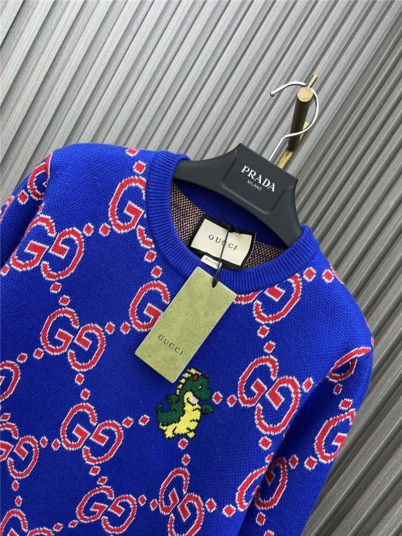 Gvc*1 logo embroidered jacquard sweater