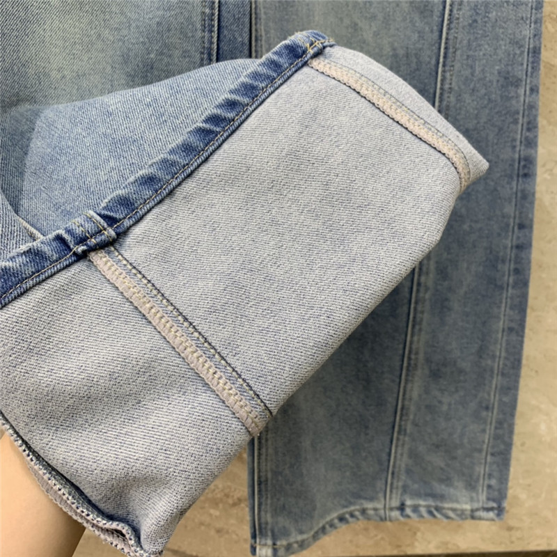 M1um1u distressed letter logo embroidered belt jeans