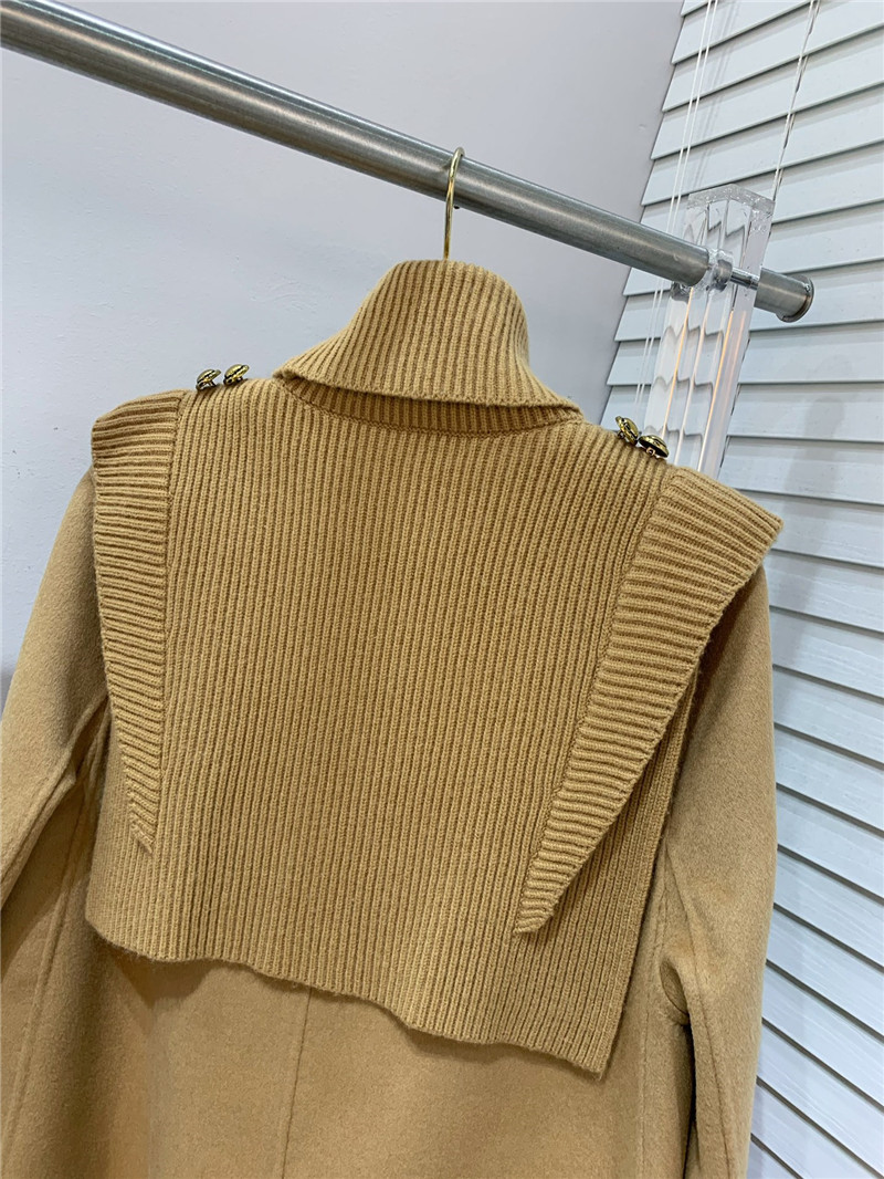 Y51 wool mid-length coat with rose gold buttons