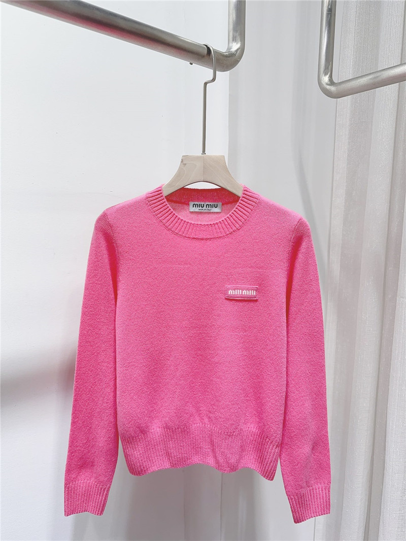 Miu Miu Logo Wool Sweater in Trendy Pink