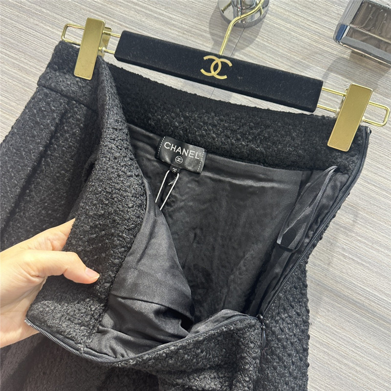 Ch**el tweed pleated mini skirt