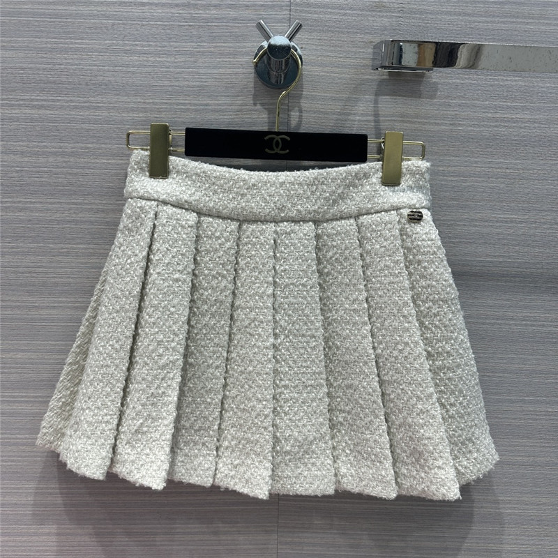 Ch**el tweed pleated mini skirt