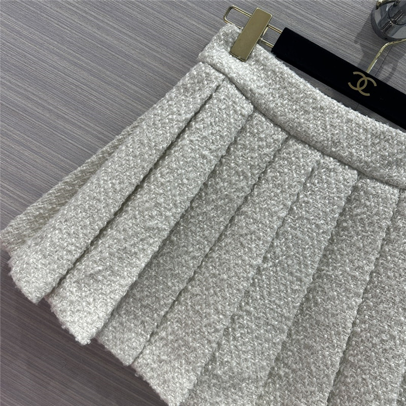 Ch**el tweed pleated mini skirt