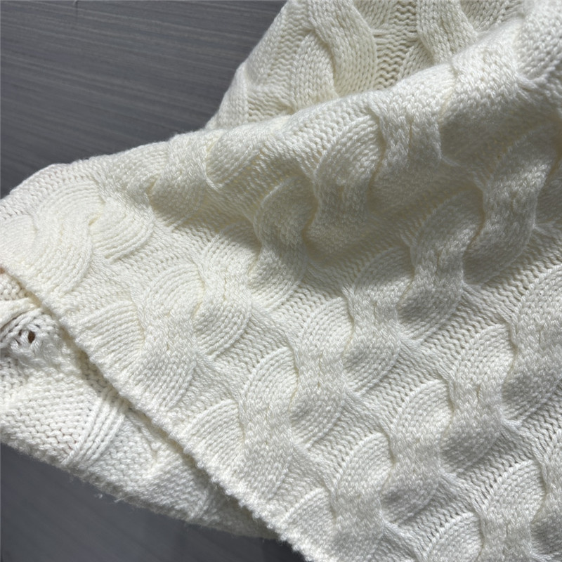 White Cable Turtleneck Cashmere Sweater