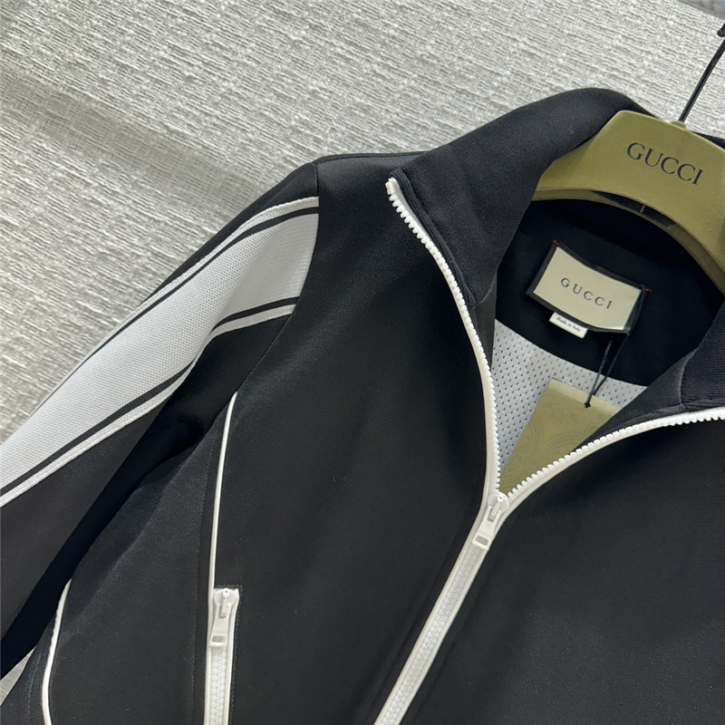 Gvc*1 slim short sweatshirt + straight pants suit