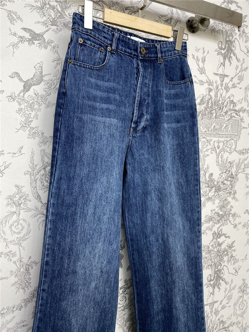 M1um1u new straight jeans