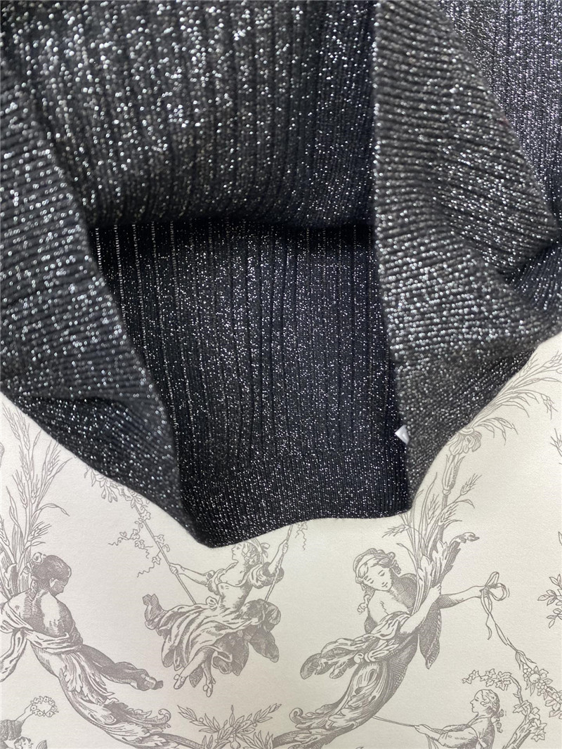 Gvc*1 v-neck knitted cardigan skirt suit