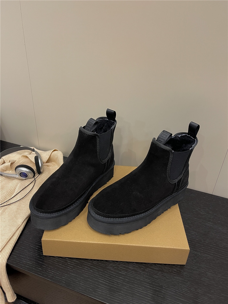 UGG Neumel Platform Chelsea Boot Black