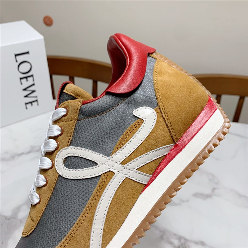 L0ew* flow runner sneaker brown