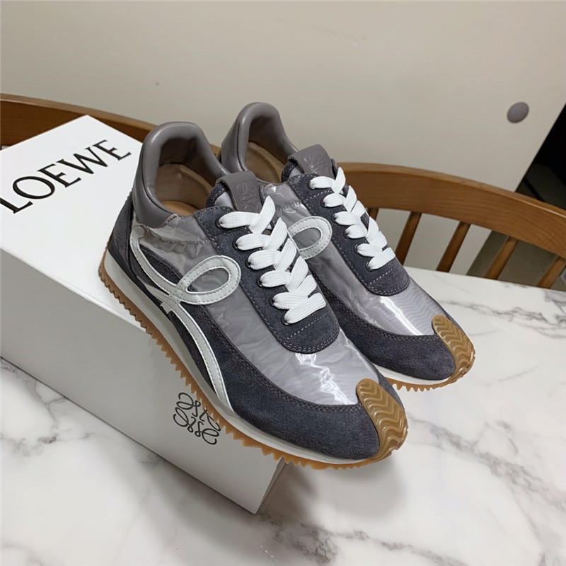 L0ew* flow runner sneaker dark gray