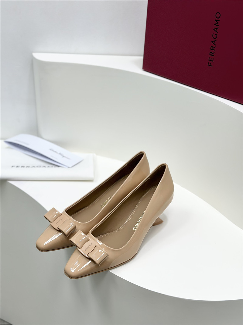 Salvatore Ferragamo bow square toe shoes