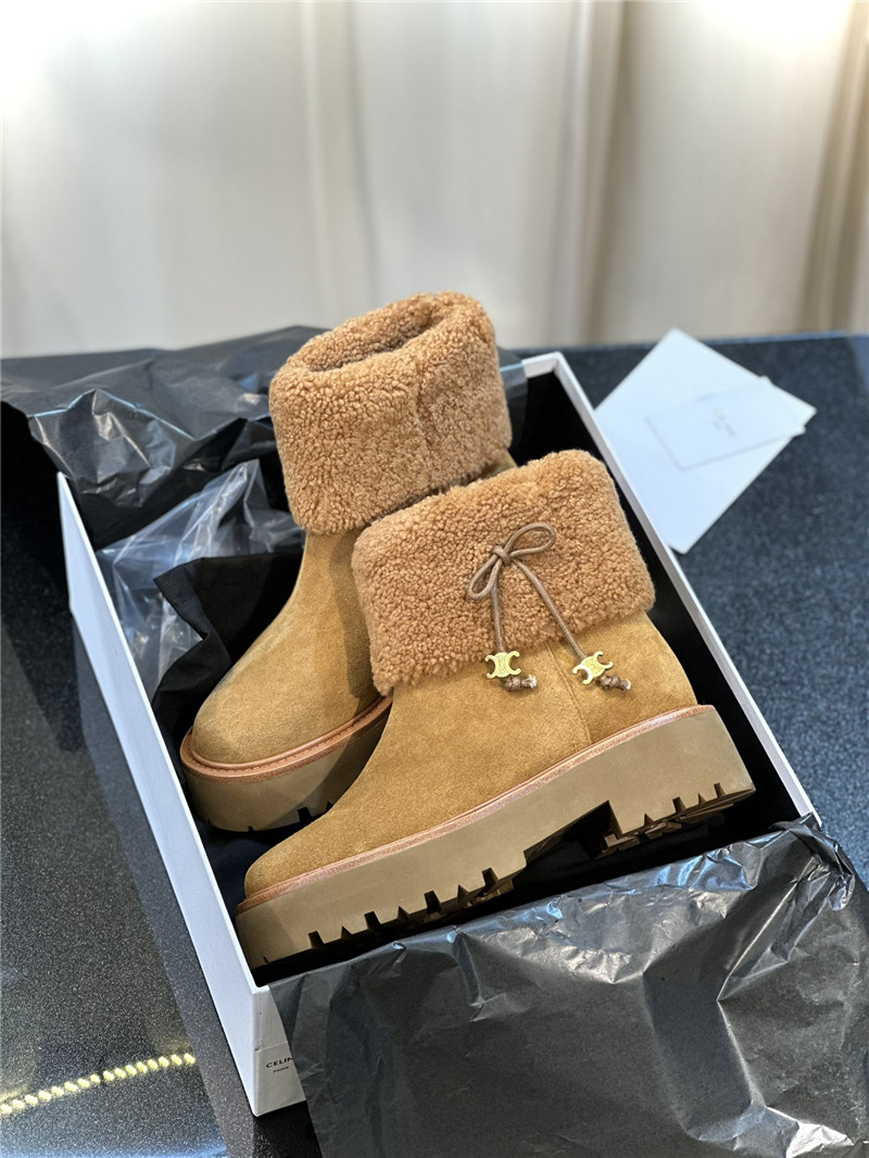 Ce1i*e catwalk style sheepskin wool short boots