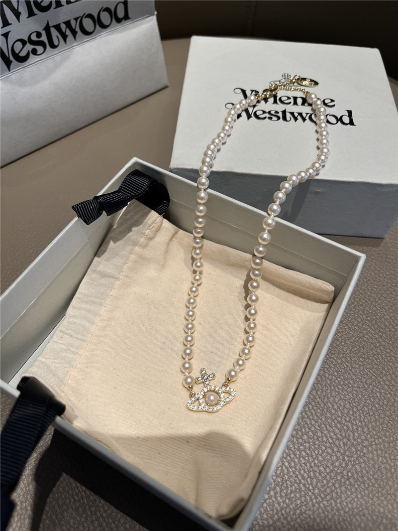 Stunning Vivienne Westwood Necklace Sale