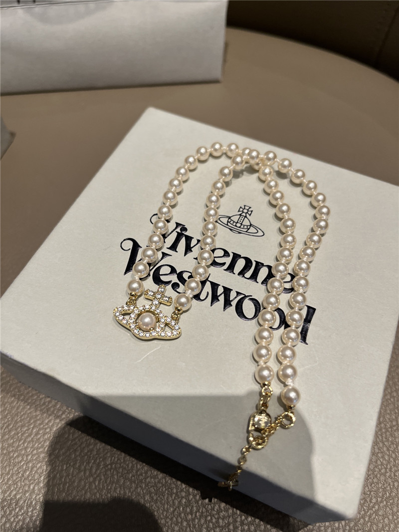 Stunning Vivienne Westwood Necklace Sale