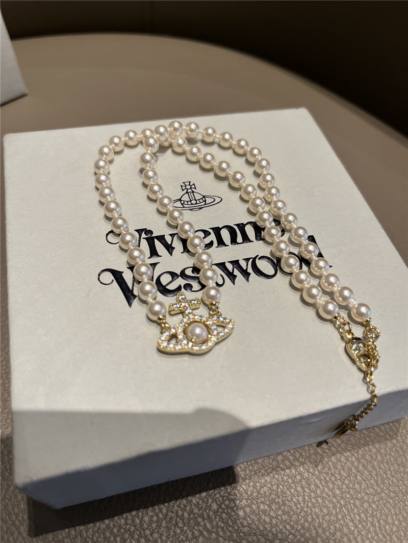 Stunning Vivienne Westwood Necklace Sale