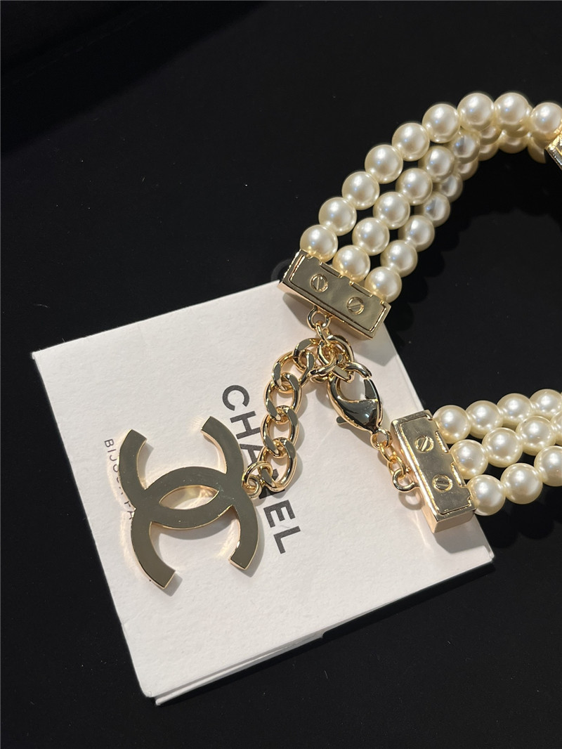 Ch**el classic logo pearl bracelet