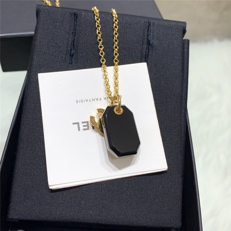 Ch**el round acrylic necklace