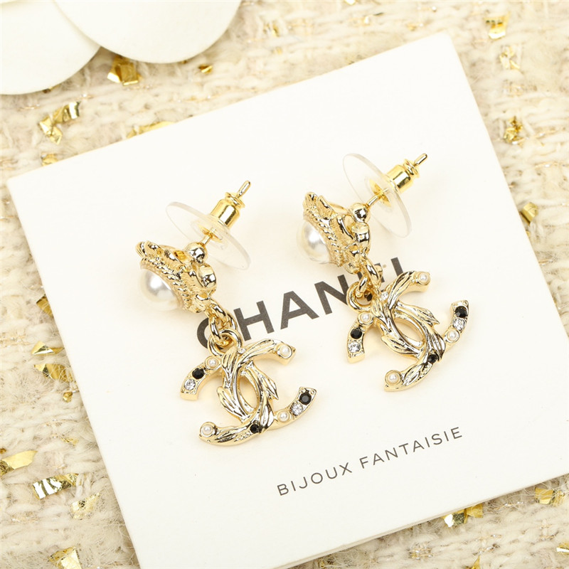 Ch**el sunflower earrings