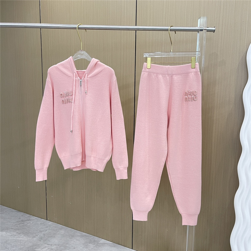 miumiu hooded knitted suit